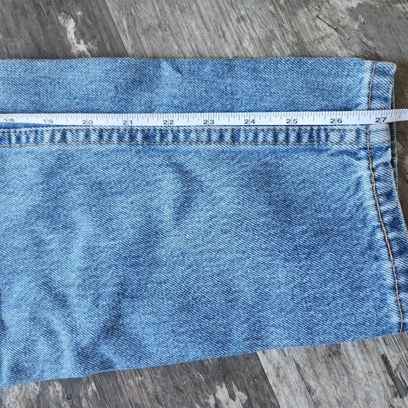 Vintage Levi's 550s - Picture 2 of 12
